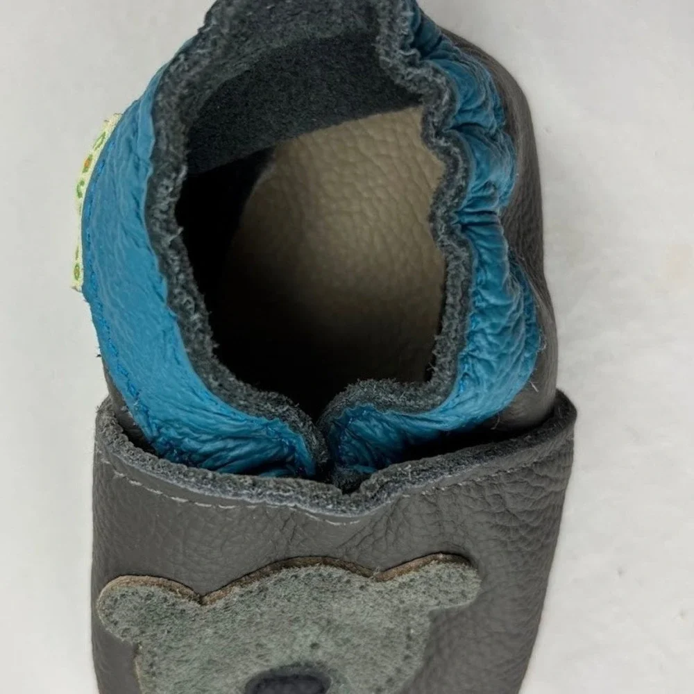 Sayoyo‎ Baby Boys 12 18 Soft Leather Bear Crib Shoes Blue Trim Toddler Moccasins